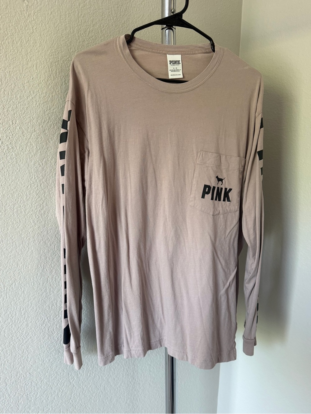 PINK Victoria's Secret Men's Long-Sleeve Pocket Tee